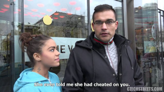 Kız Arkadaşını Pazarlıyor Türkçe Altyazılı