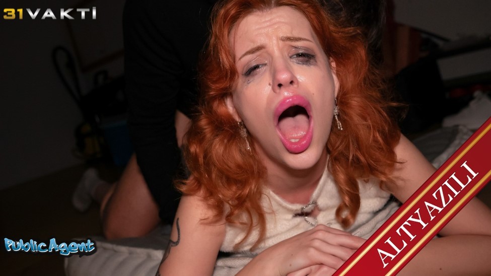 Para Verip Genç Kızın İçine Boşaldı